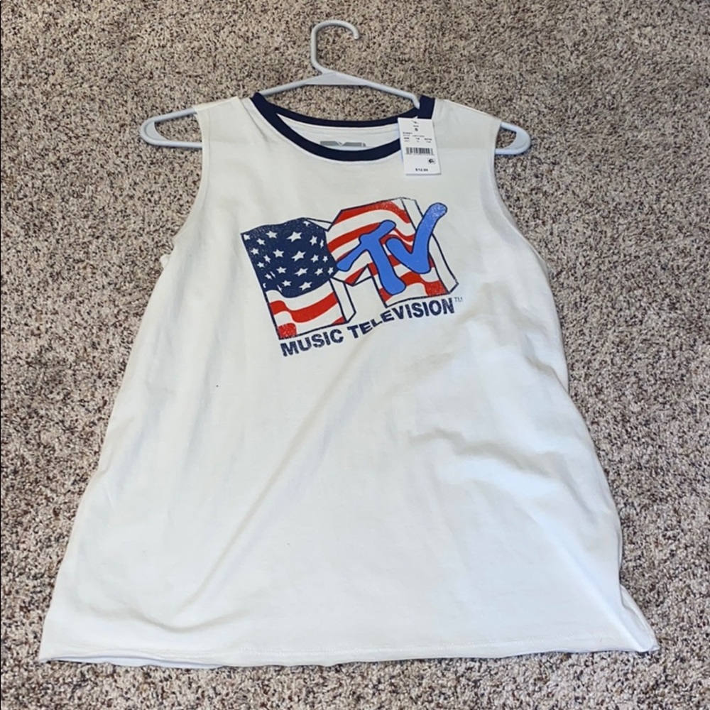 Muscle Tee